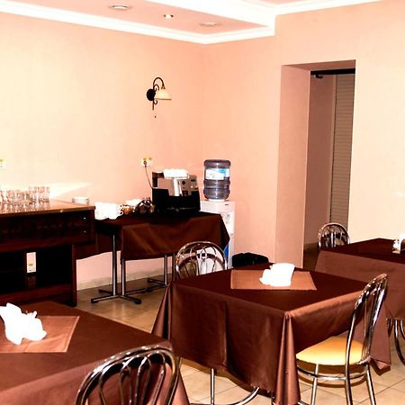 Gonchar Hotel Kyiv Exterior photo