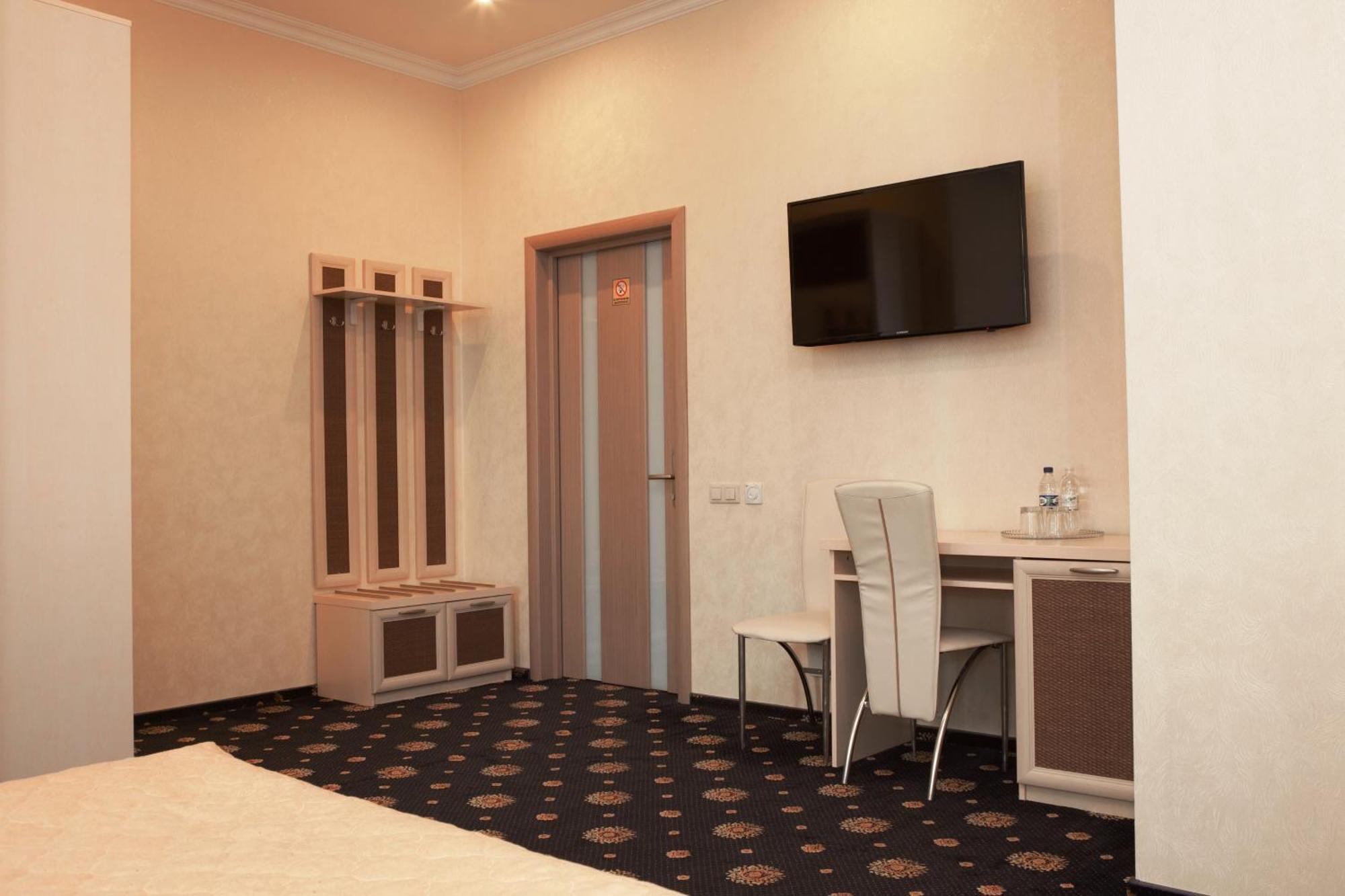 Gonchar Hotel Kyiv Room photo