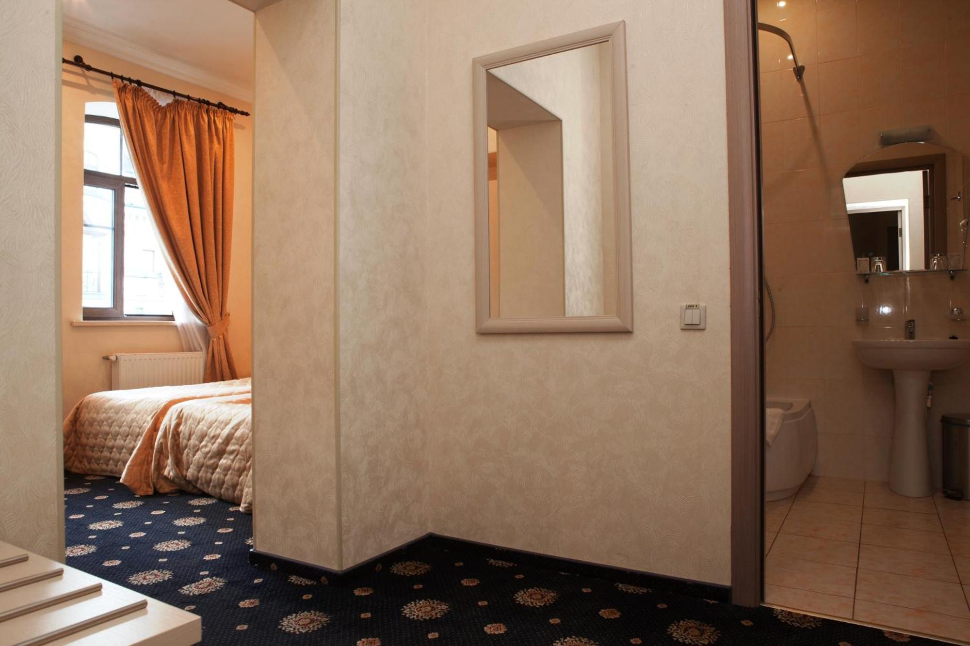 Gonchar Hotel Kyiv Room photo