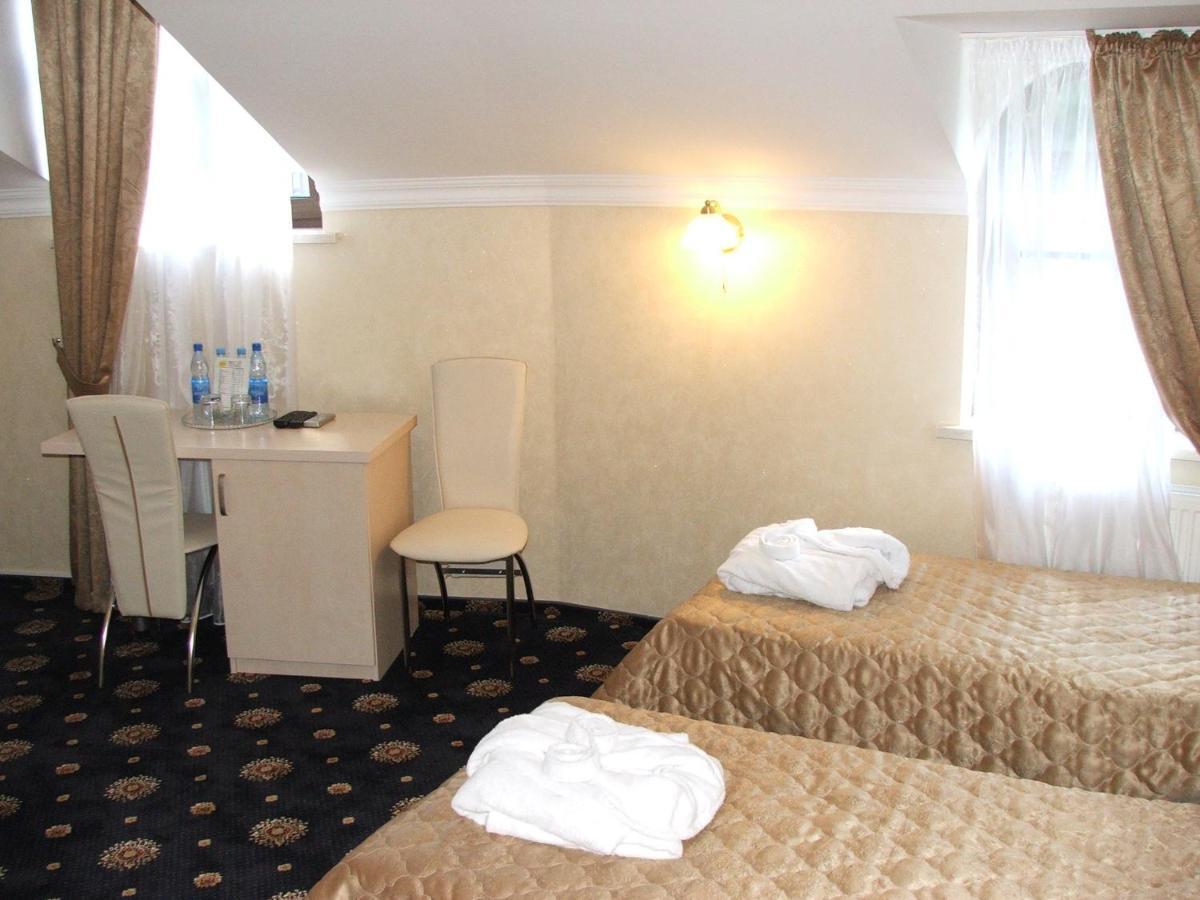 Gonchar Hotel Kyiv Exterior photo